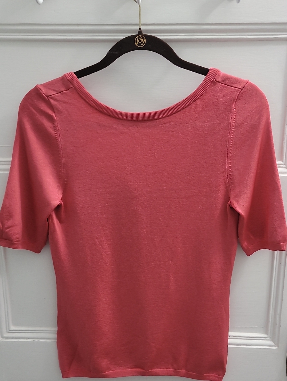 Ann Taylor NWT Coral Pink Knit Sweater Top SZ Small Low Scoop Back Elbow Sleeve